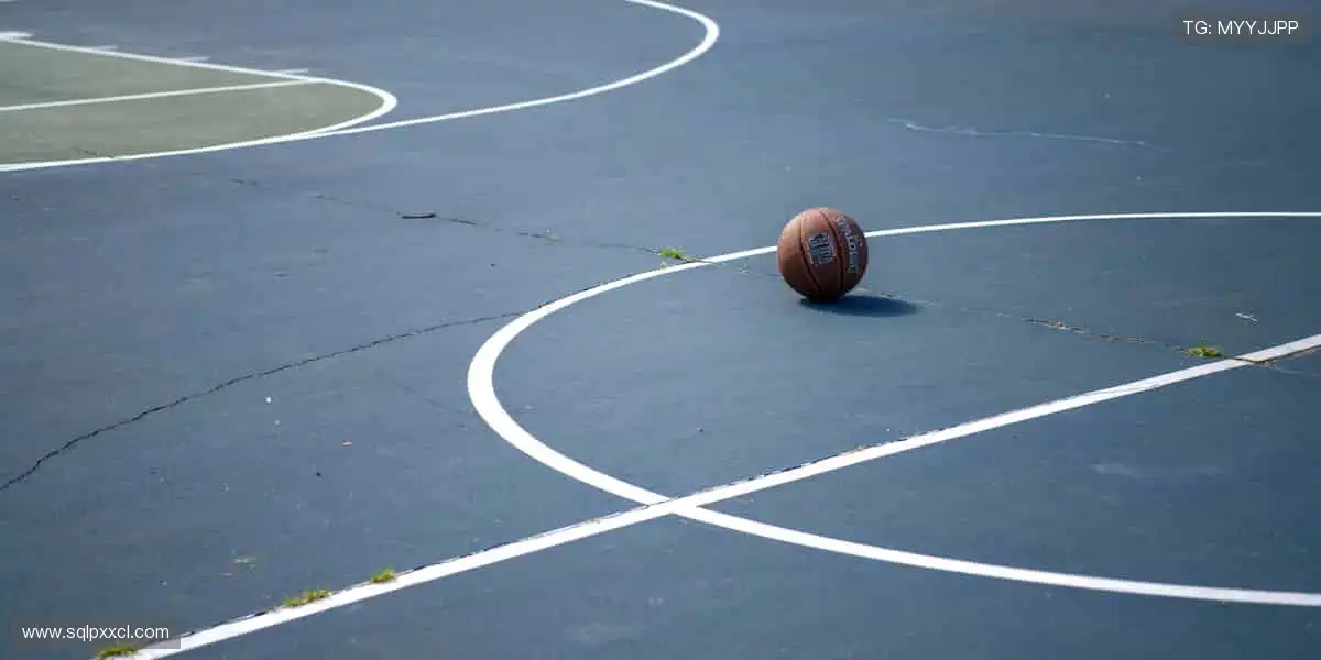 👟 个性周边，品质之选，用热爱武装你的每一次登场！